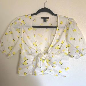 Forever 21 lemon print crop top